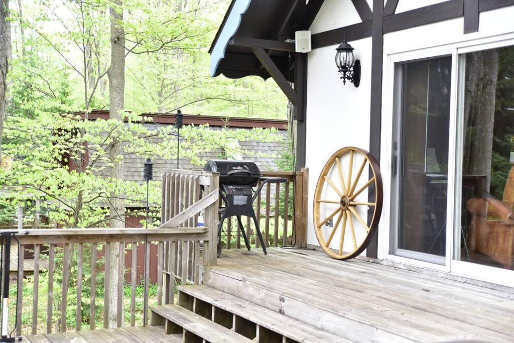 Quiet And Comfy 3Bed/2Bath - Chalet With Hot Tub. Cedar Екстер'єр фото