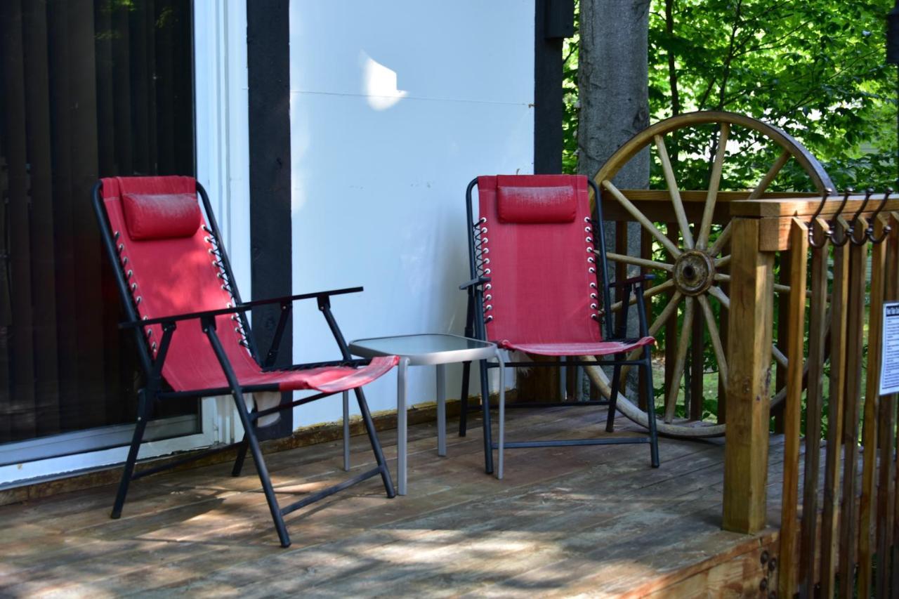 Quiet And Comfy 3Bed/2Bath - Chalet With Hot Tub. Cedar Екстер'єр фото