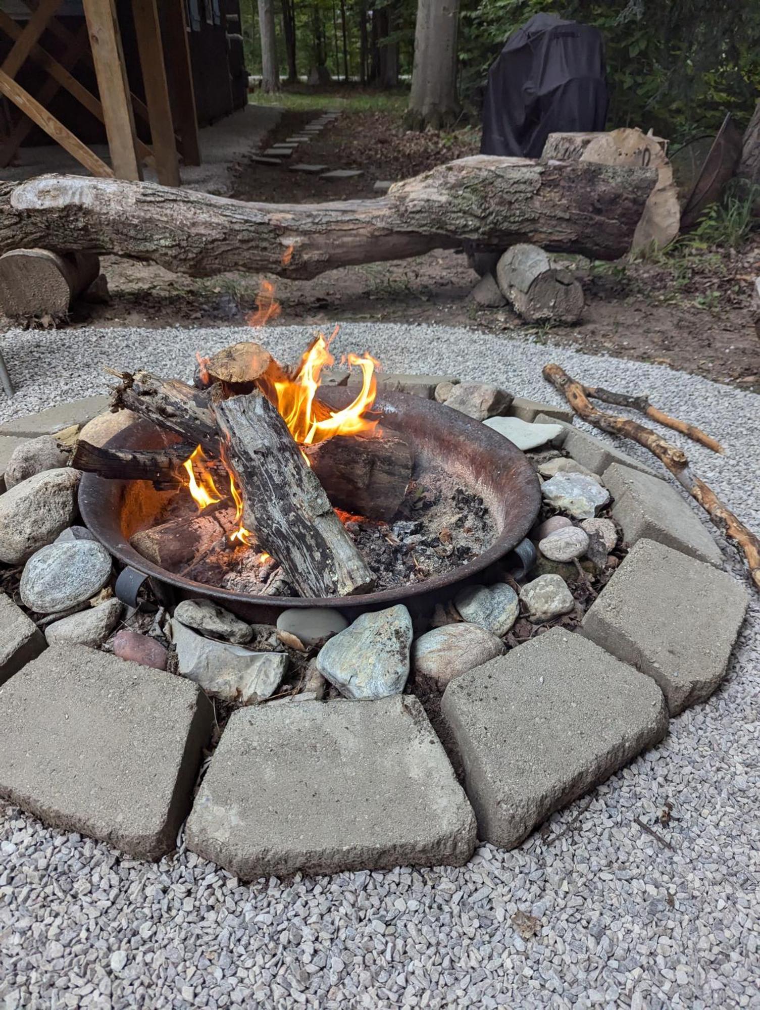 Quiet And Comfy 3Bed/2Bath - Chalet With Hot Tub. Cedar Екстер'єр фото
